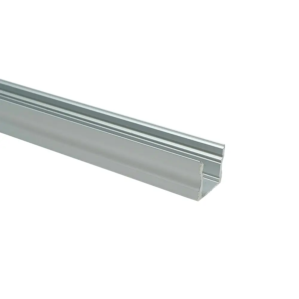 Moulure en aluminium, modèle de surface